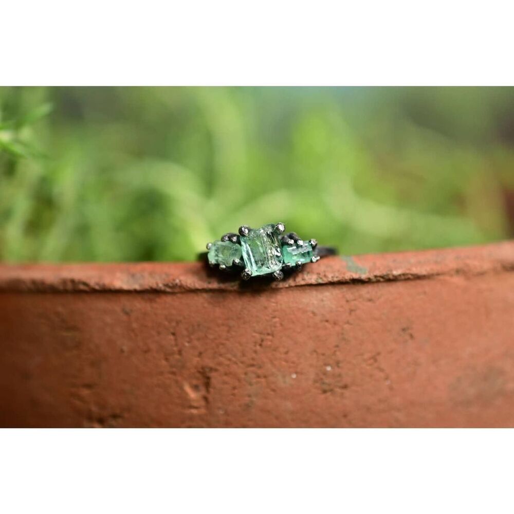 Women's Black Jewellery